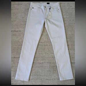 NWT Adriano Goldschmied AG  The Prima Mid Rise Cigarette White Jeans Size 30